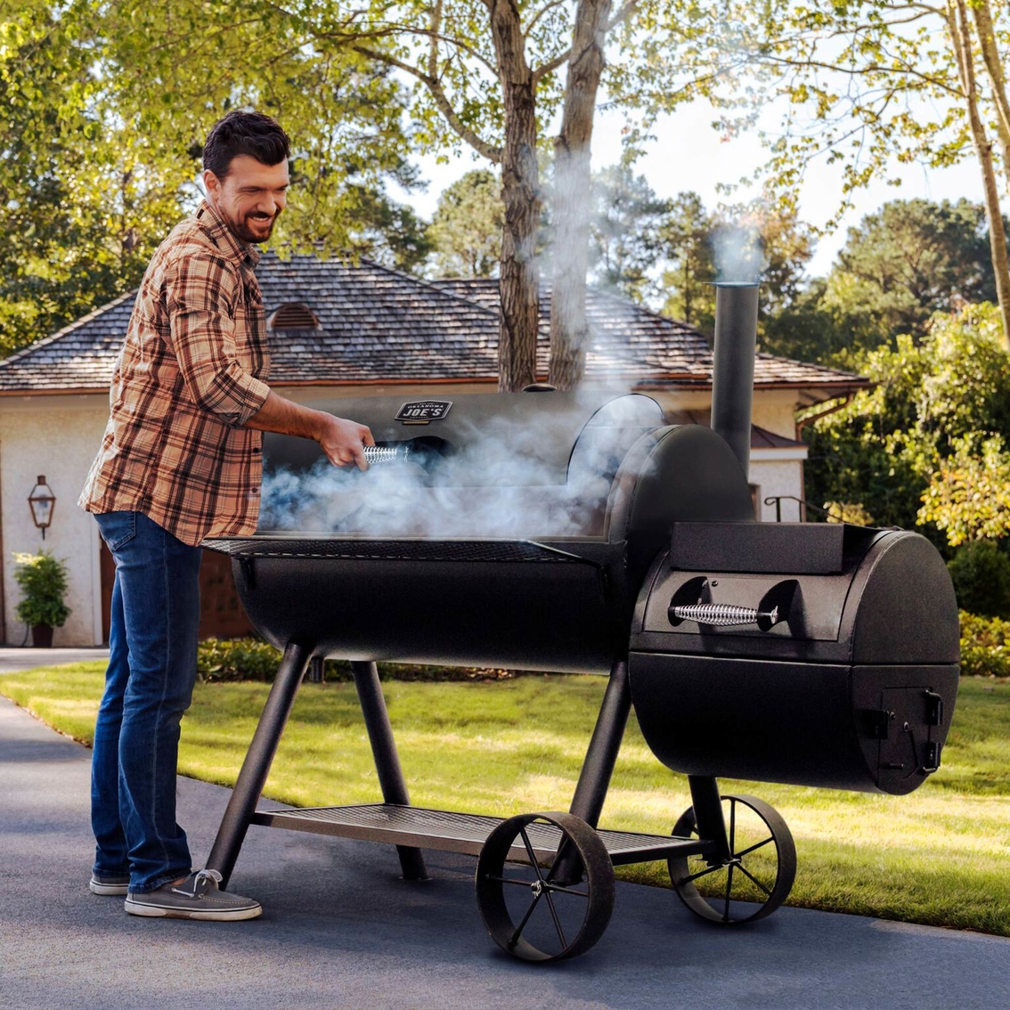 Oklahoma Joe's Longhorn Reverse Flow Smoker - Image 4 of 4