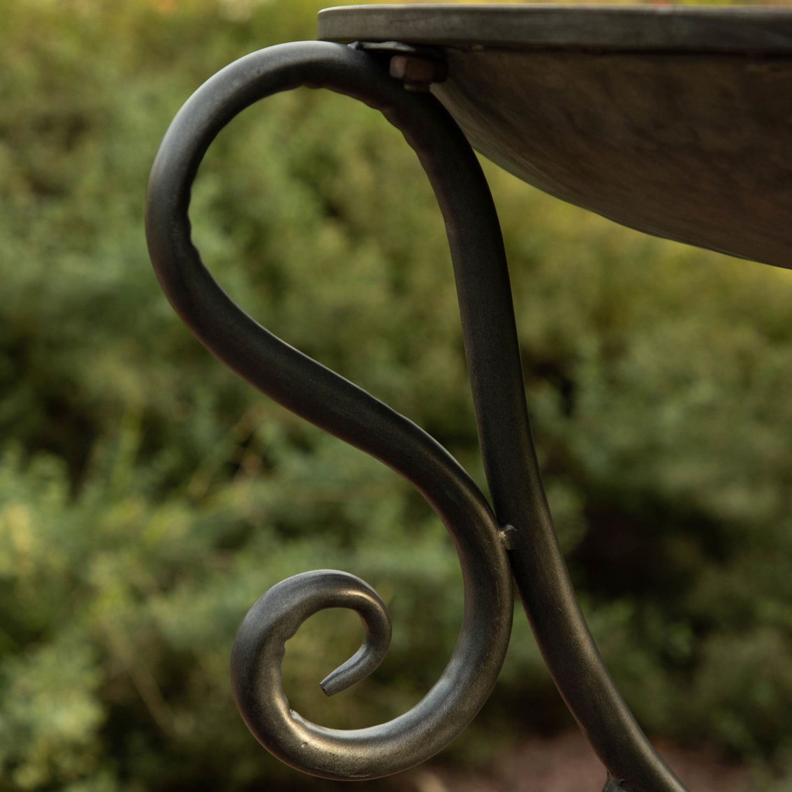 Alpine Metal Birdbath with Birds and Leaves 24 in. - Image 4 of 6