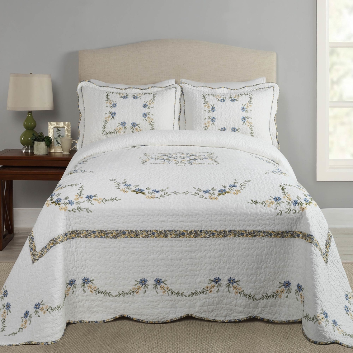 Modern Heirloom Heather Bedspread - Image 2 of 3