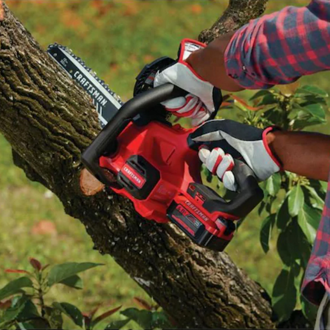 Craftsman V20 Cordless 12 in. Compact Chainsaw - Image 5 of 5