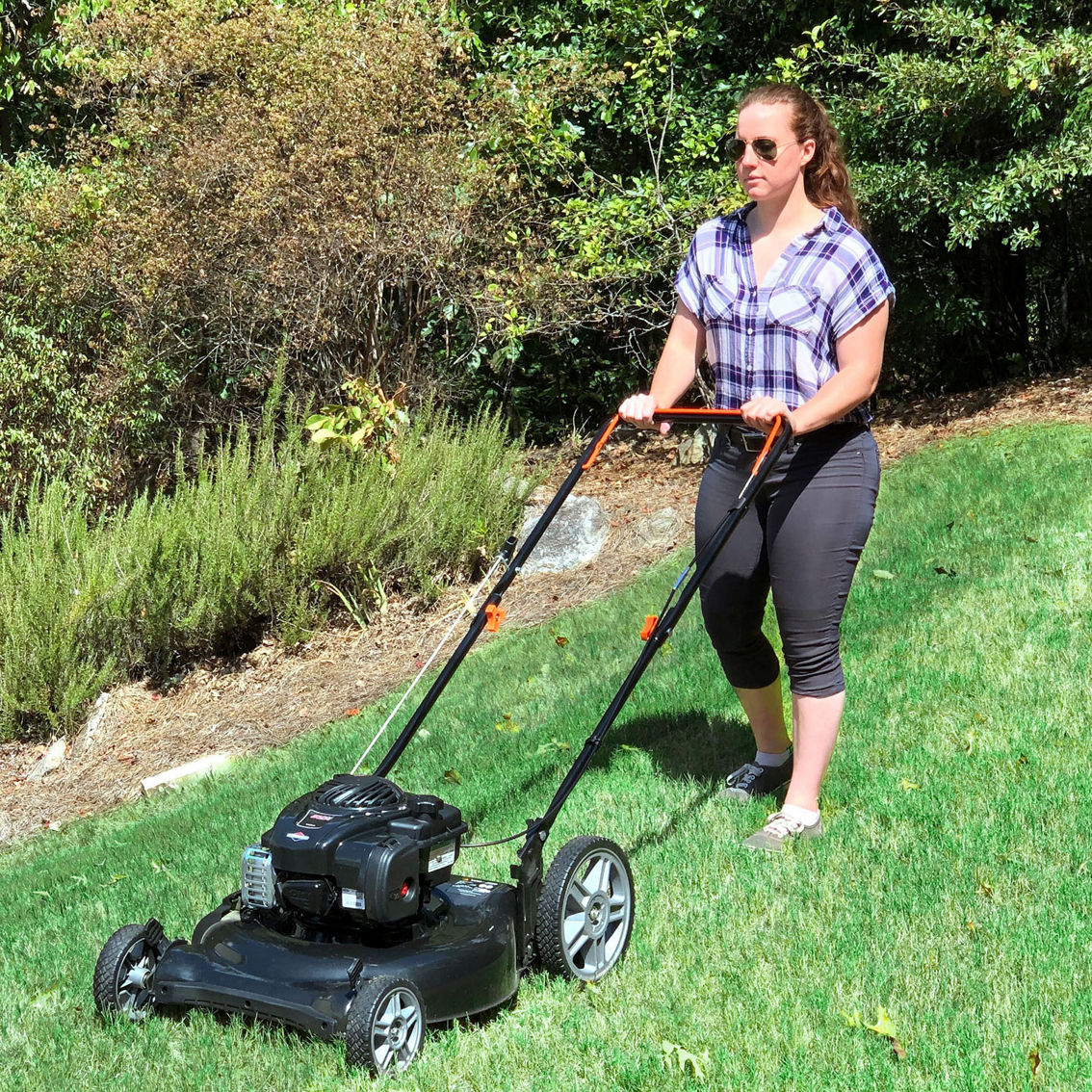 Yard Force 22 in. 2 in 1 Gas Push Mower - Image 5 of 5