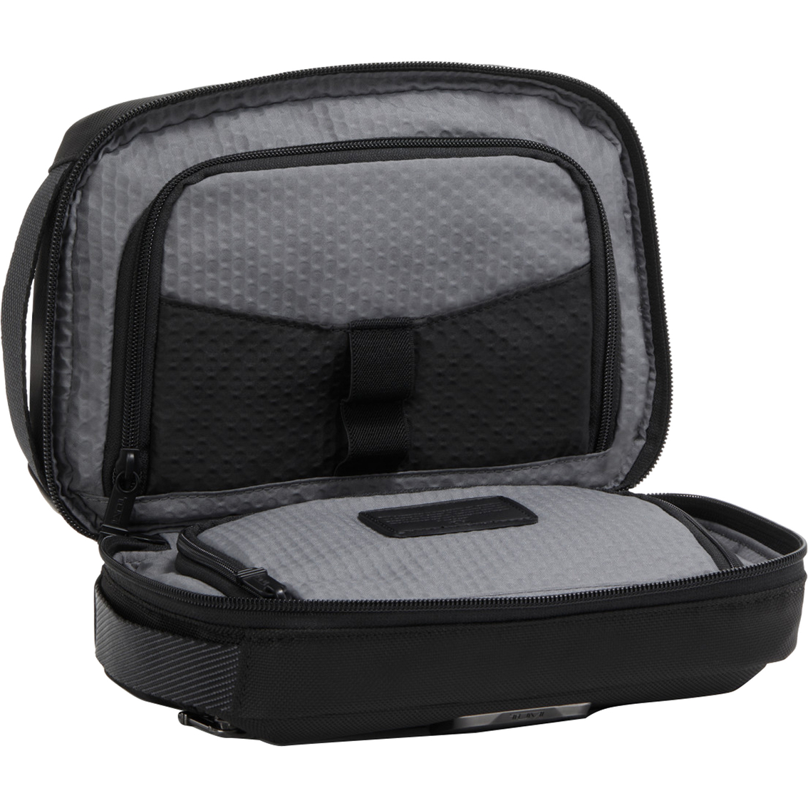 Tumi Response Travel Kit, Black - Image 3 of 4