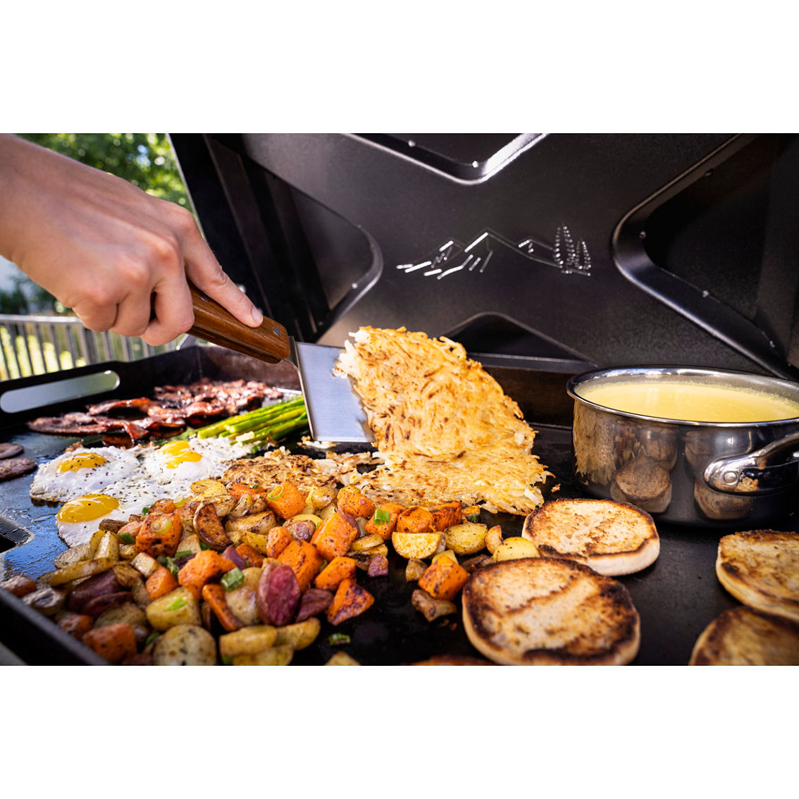 Traeger Flatrock Flat Top Grill Griddle - Image 6 of 7