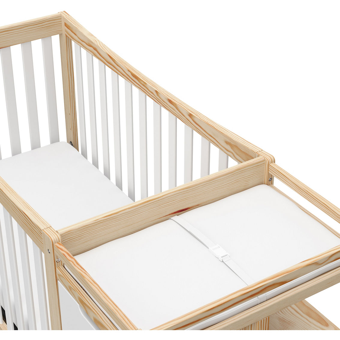 Graco Remi 4-in-1 Convertible Crib and Changer - Image 5 of 6