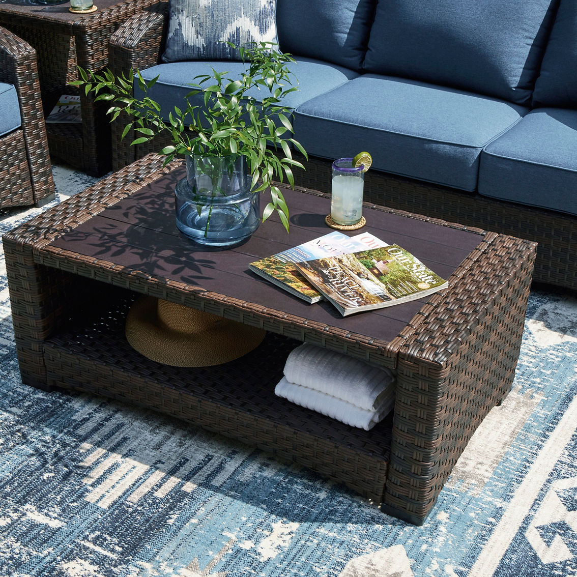 Signature Design by Ashley Windglow Outdoor 6 pc. Set - Image 5 of 6