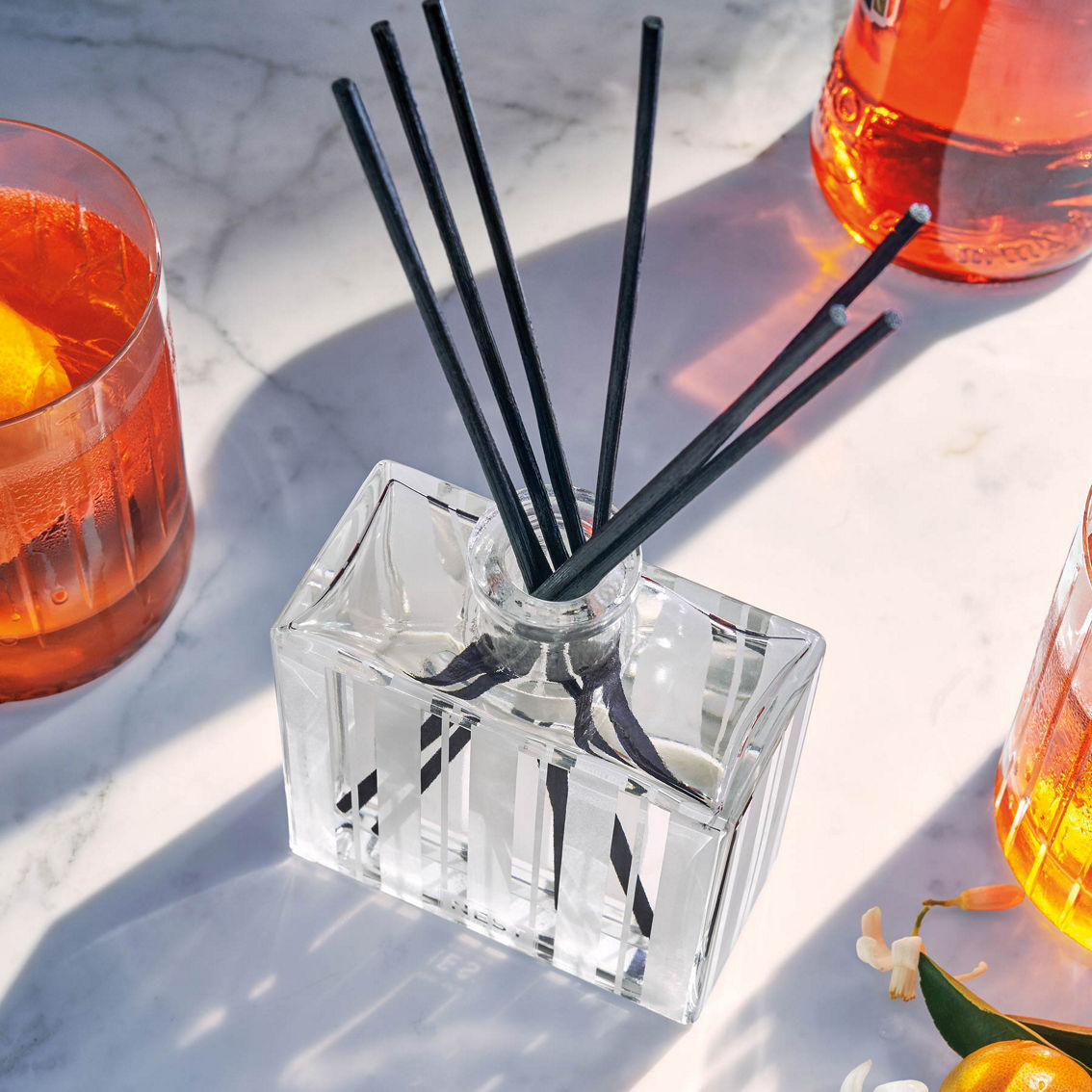 Nest Fragrances Sicilian Tangerine Reed Diffuser - Image 2 of 2