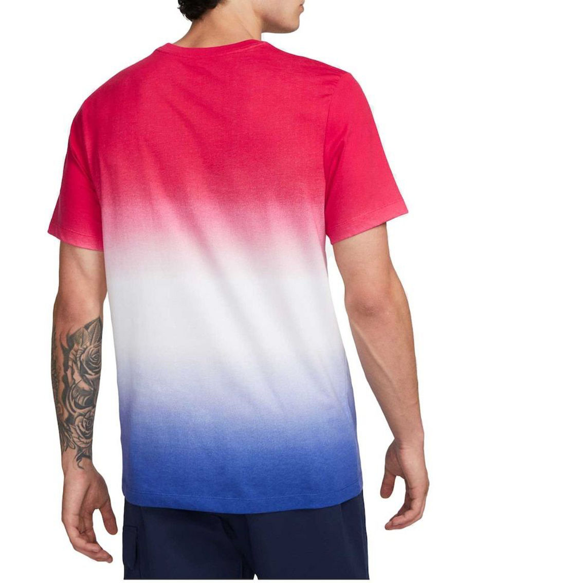 Nike Men's White Barcelona Crest T-Shirt - Image 3 of 4
