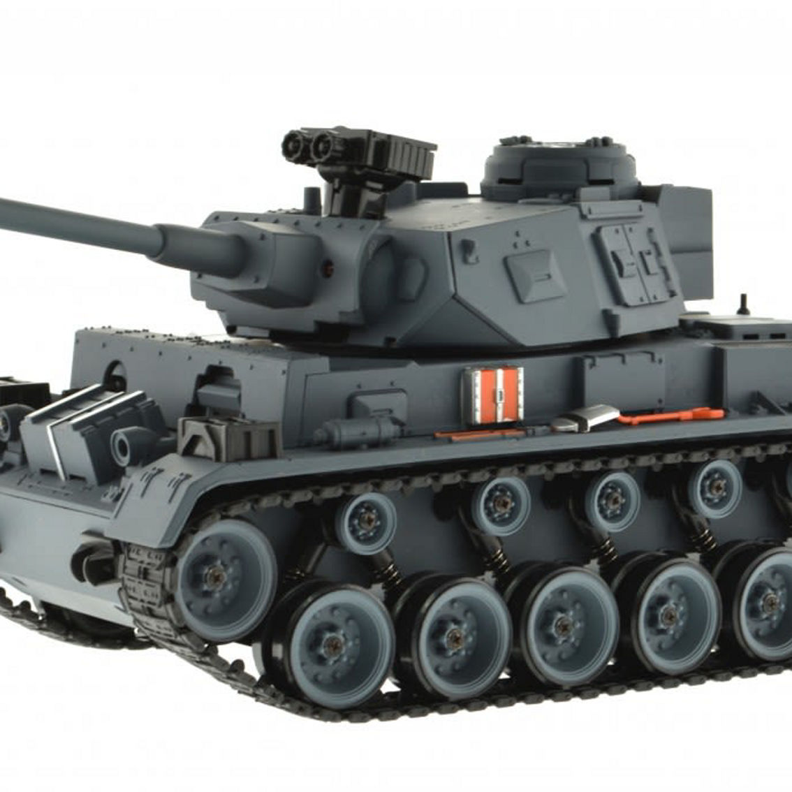 CIS-YZ-827 1:18 scale WWII German Panther III tank with lights sound and BB gun - Image 1 of 5