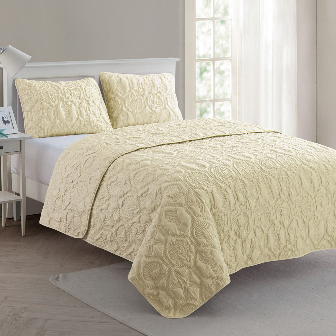 VCNY Home Shore Embossed Quilt Set - Image 2 of 5