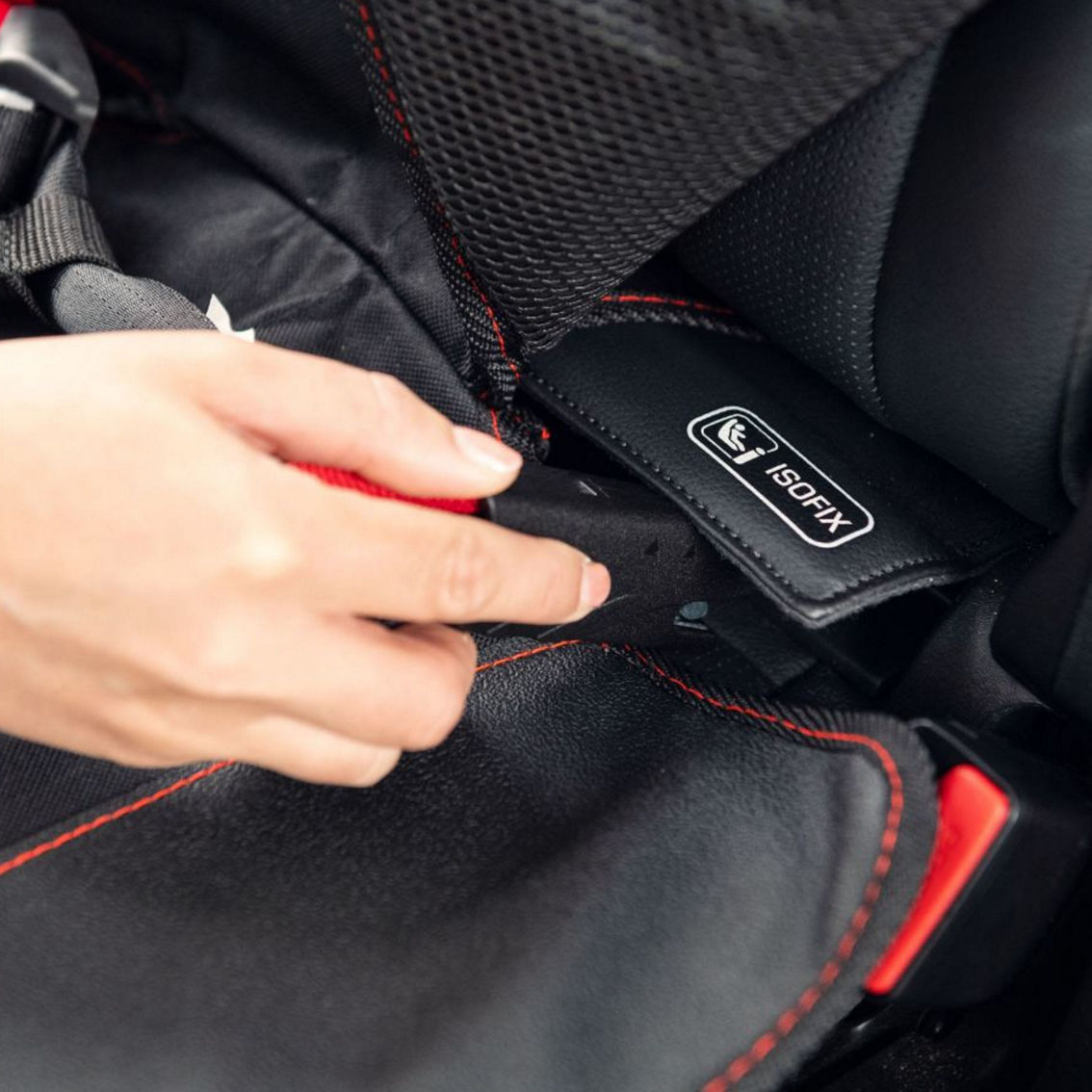 Diono Ultra Mat® Car Seat Protector Black - Image 5 of 5